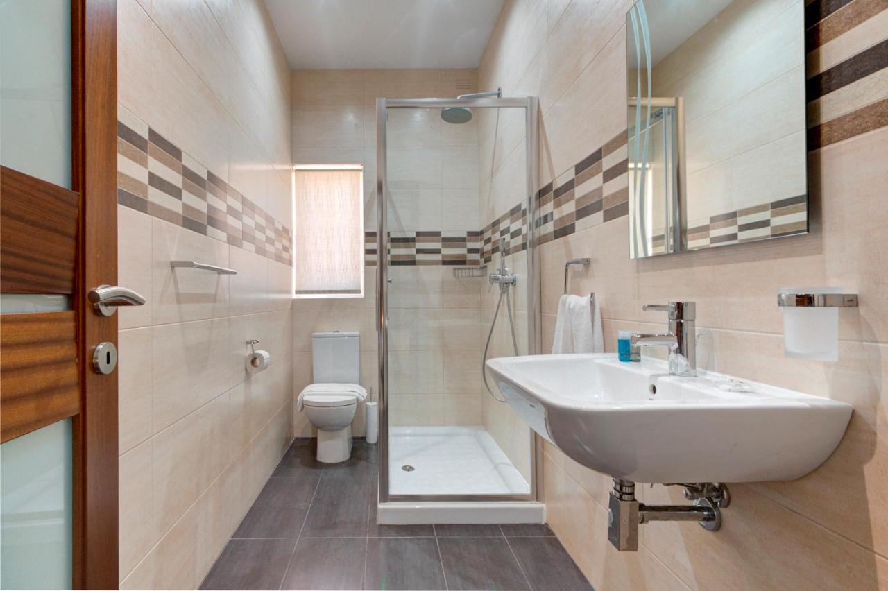 Modern Seaside 2 Bedroom Penthouse With Sea Views San Pawl il-Baħar Extérieur photo