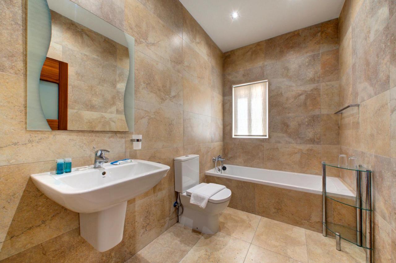 Modern Seaside 2 Bedroom Penthouse With Sea Views San Pawl il-Baħar Extérieur photo